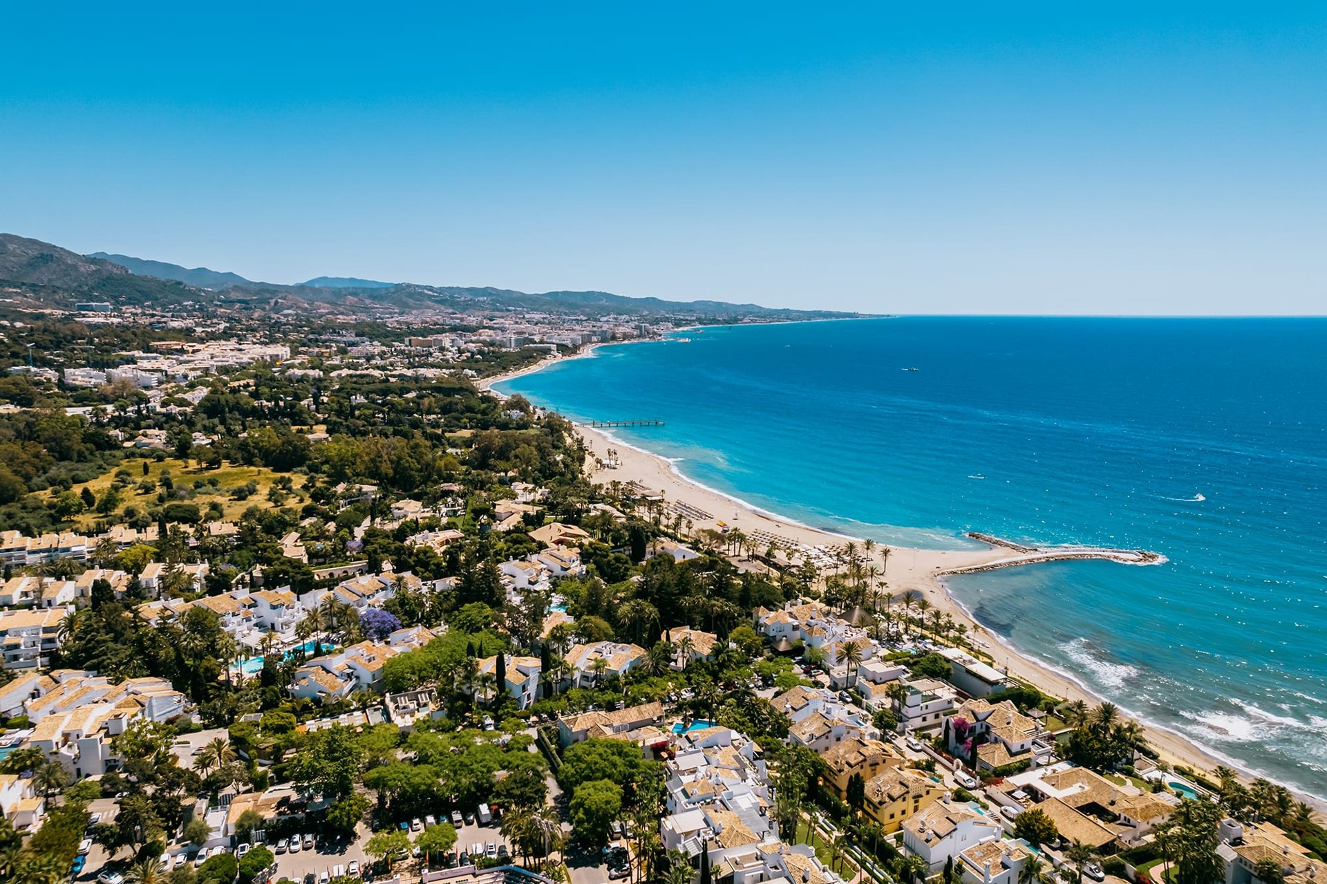 Marbella Golden Mile, Almas Villa